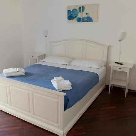 Appartamento Velia Salerno Exterior photo